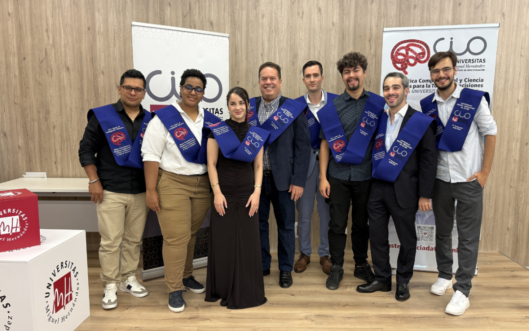 (Español) Graduación de la IV Promoción del Máster Universitario en Estadística Computacional y Ciencia de Datos para la Toma de Decisiones